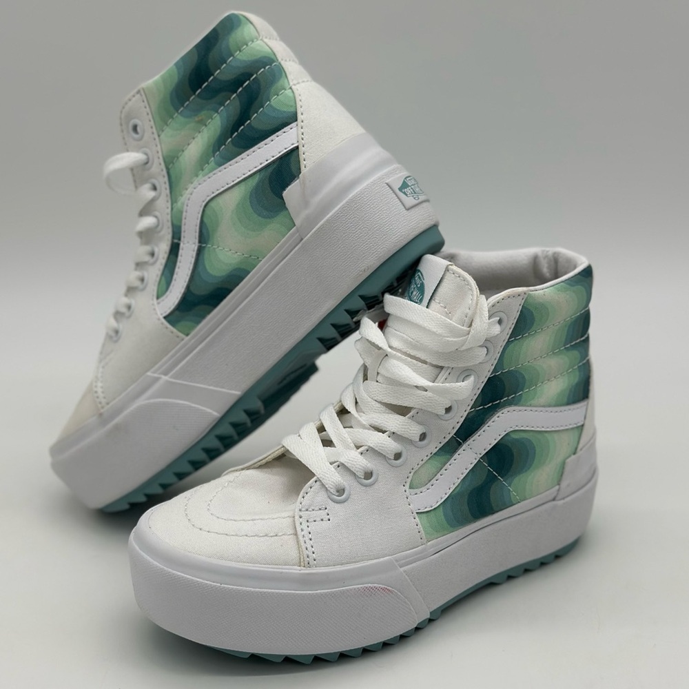Vans Women's High-Top Sneakers - White and Green